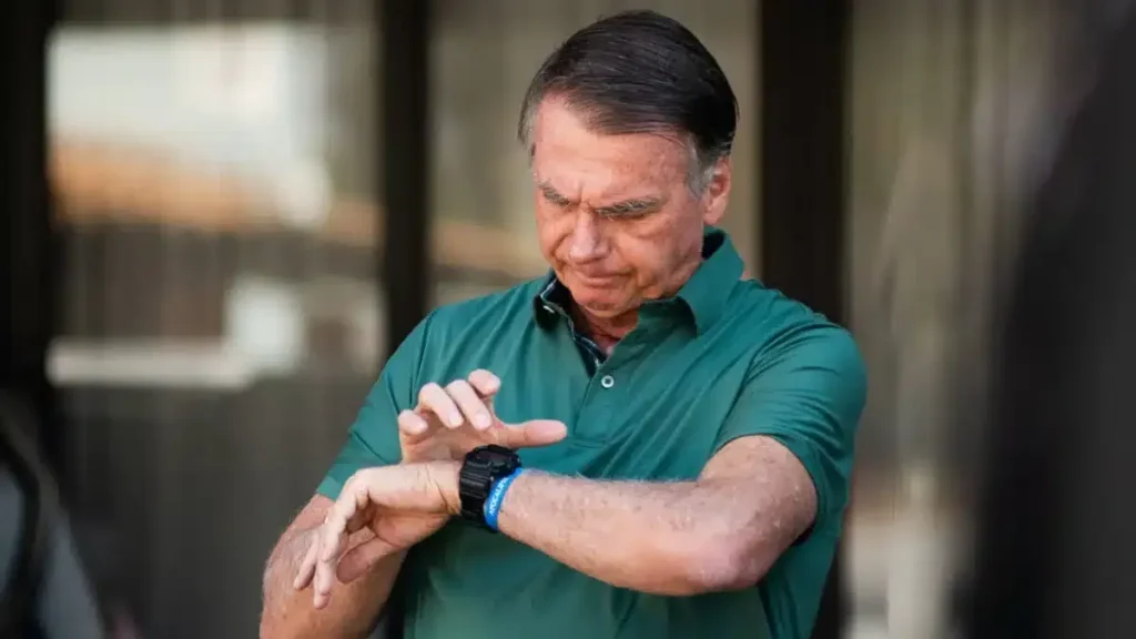 Bolsonaro: crise de soluço interrompe fisioterapia